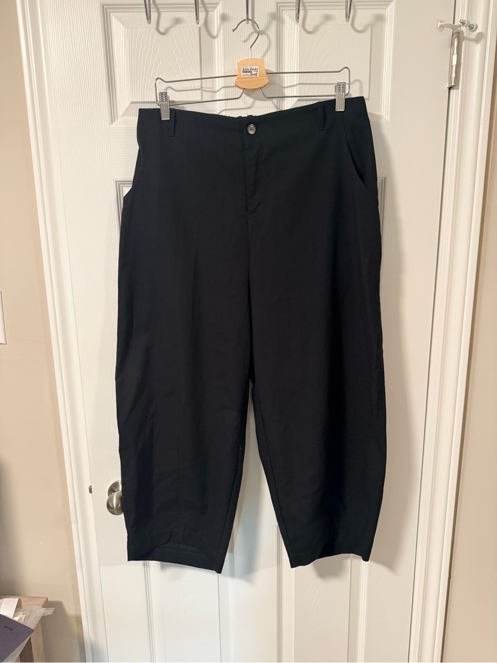 Classic Black Cropped Pants